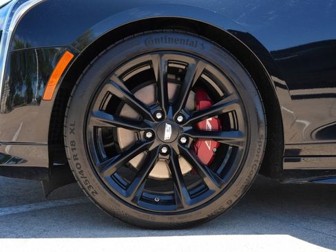Certified 2026 Cadillac CT4 V RWD image 30