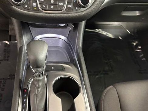 Used 2023 Chevrolet Malibu LT FWD image 18