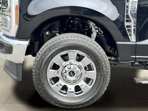 New 2026 Ford F250 Lariat w/ Lariat Ultimate Package image 40