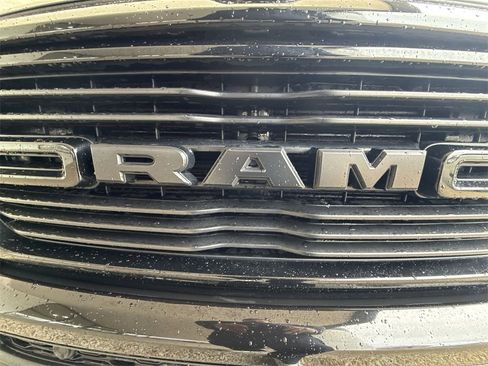 Used 2022 RAM 1500 Laramie image 28