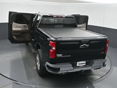 Used 2023 Chevrolet Silverado 1500 LTZ w/ LTZ Premium Package AWD/4WD image 58