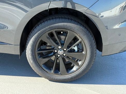 New 2026 Jaguar F-PACE R-Dynamic S image 10