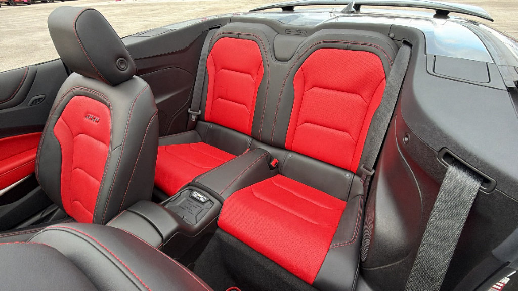 Used 2023 Chevrolet Camaro SS RWD image 30