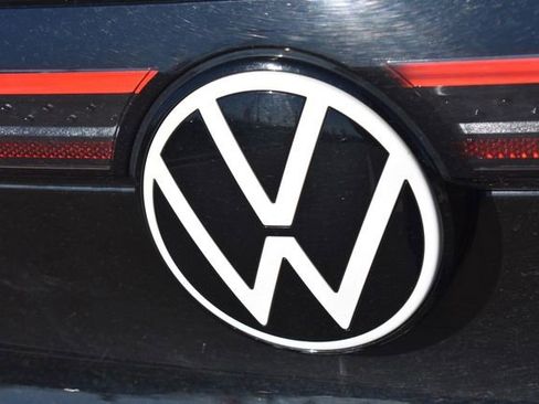 Used 2022 Volkswagen ID.4 Pro image 13