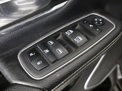Used 2022 RAM 1500 Laramie AWD/4WD image 20