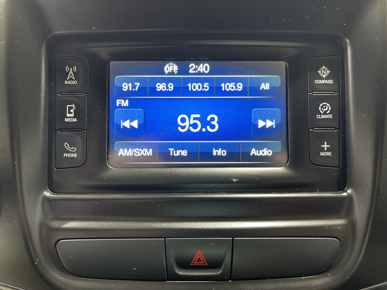 Used 2016 Chrysler 200 S w/ Comfort Group FWD image 22
