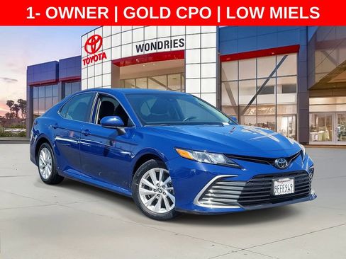 Used 2023 Toyota Camry LE FWD image 1