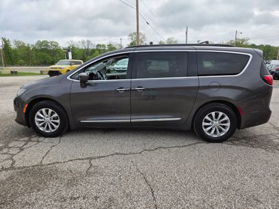 Used 2017 Chrysler Pacifica Touring-L
