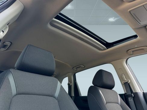 Used 2024 Honda CR-V EX image 23