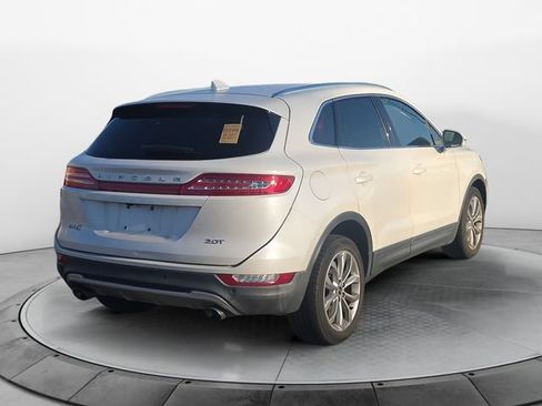 Used 2017 Lincoln MKC Select w/ Select Plus Package FWD image 5