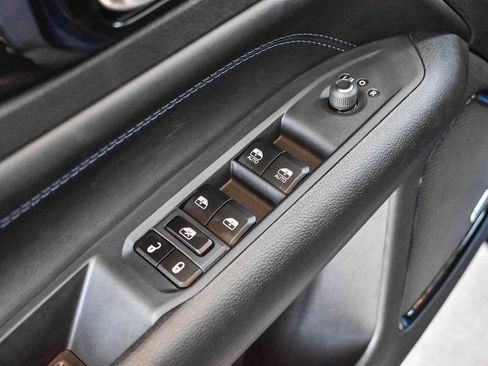 New 2026 Jeep Compass Limited w/ Sun, Sound & Navigation Group image 21