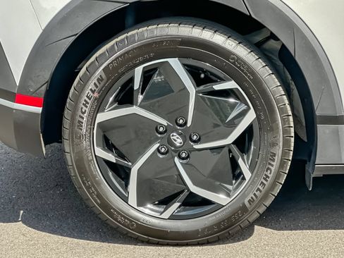 Certified 2024 Hyundai Ioniq 5 SEL RWD image 39