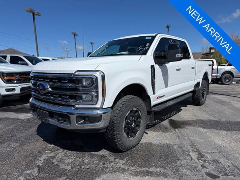 Used 2025 Ford F350 Lariat w/ Tremor Off-Road Package AWD/4WD image 1