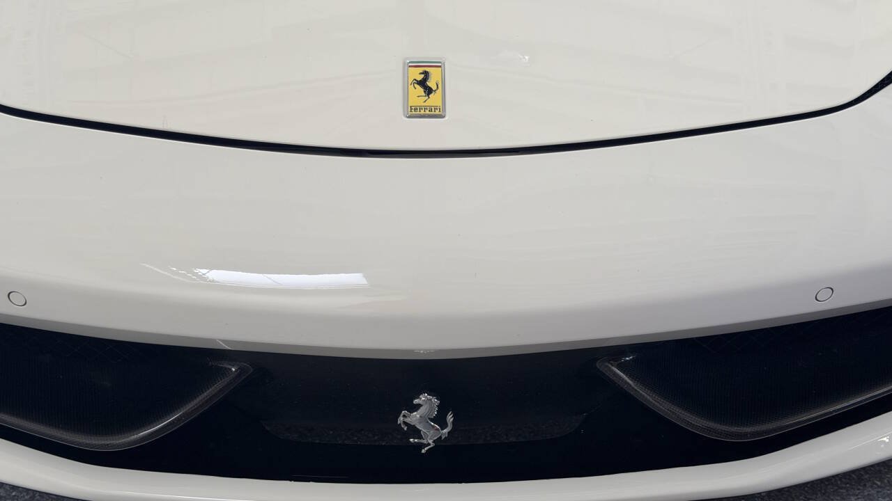 Used 2012 Ferrari 458 Italia Coupe RWD image 22