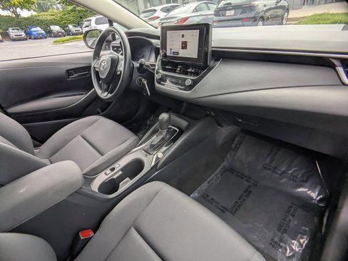 Used 2024 Toyota Corolla LE FWD image 20