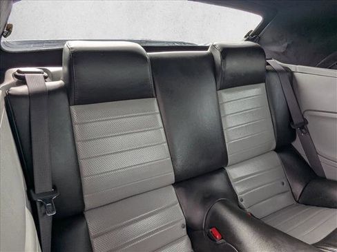 Used 2008 Ford Mustang GT RWD image 17