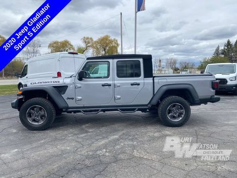 Used 2020 Jeep Gladiator Sport w/ Quick Order Package 24S AWD/4WD image 4