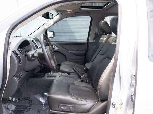 Used 2019 Nissan Frontier S AWD/4WD image 9