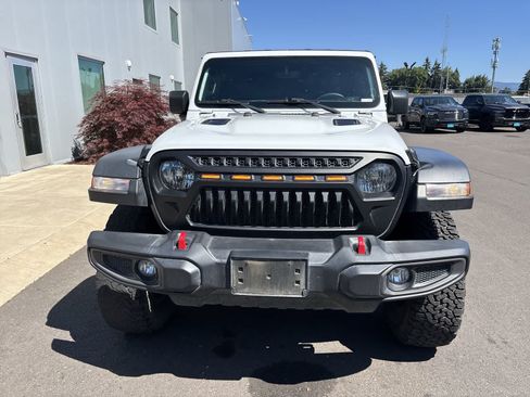 Used 2023 Jeep Wrangler Unlimited Rubicon AWD/4WD image 6
