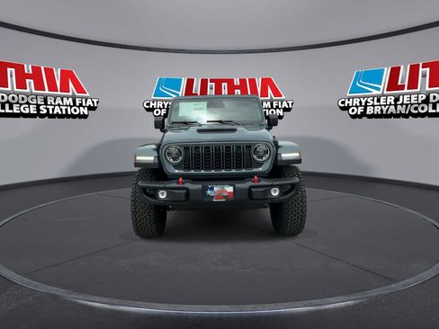 New 2026 Jeep Wrangler Unlimited Rubicon AWD/4WD image 3