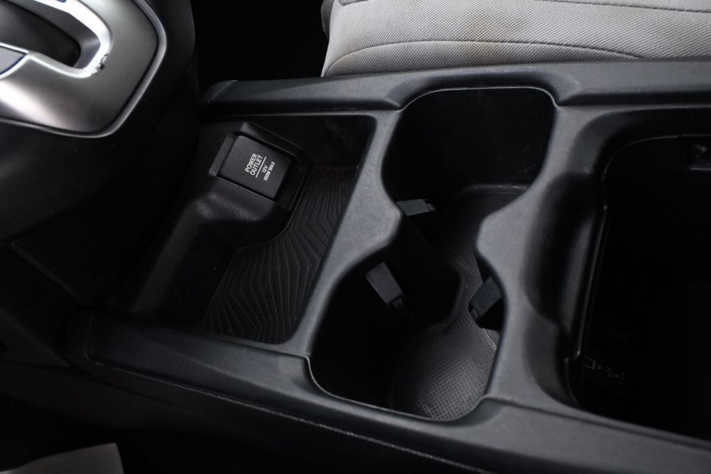 Used 2019 Honda CR-V EX image 28