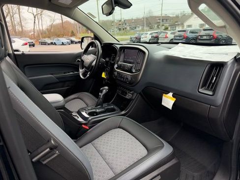 Used 2022 Chevrolet Colorado Z71 image 16