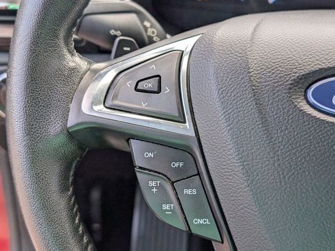 Used 2018 Ford Fusion Titanium image 20