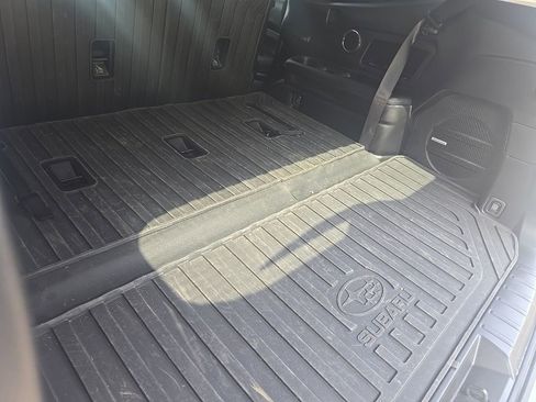 Used 2023 Subaru Ascent Limited w/ Technology Package AWD/4WD image 10