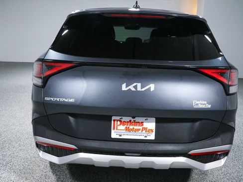 Used 2023 Kia Sportage EX FWD image 8