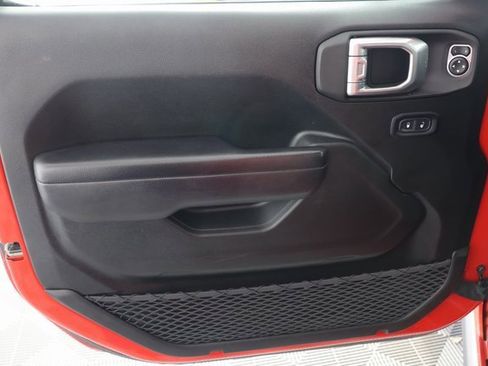 Used 2021 Jeep Wrangler Unlimited Sport image 26