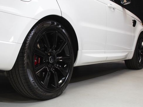 Used 2019 Land Rover Range Rover Sport Supercharged image 19