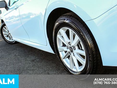 Used 2025 Toyota Camry LE image 15