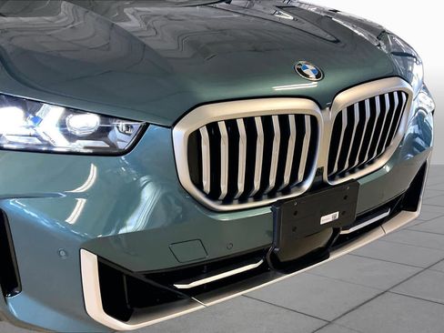 Used 2025 BMW X5 xDrive40i AWD/4WD image 30
