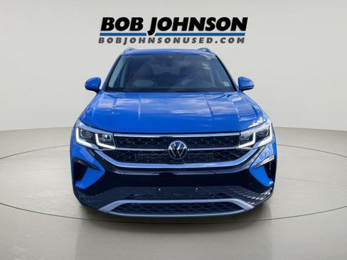 Used 2023 Volkswagen Taos SEL AWD/4WD image 8