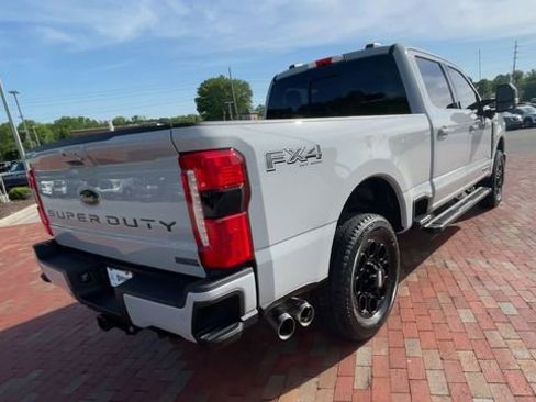 Used 2025 Ford F250 Lariat w/ Lariat Ultimate Package AWD/4WD image 9