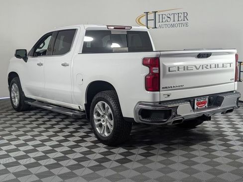 Used 2022 Chevrolet Silverado 1500 LTZ w/ LTZ Premium Package AWD/4WD image 5