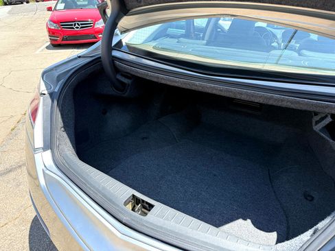 Used 2010 Acura TL image 36