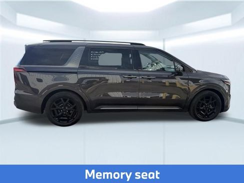 Used 2025 Kia Carnival SX Prestige FWD image 11