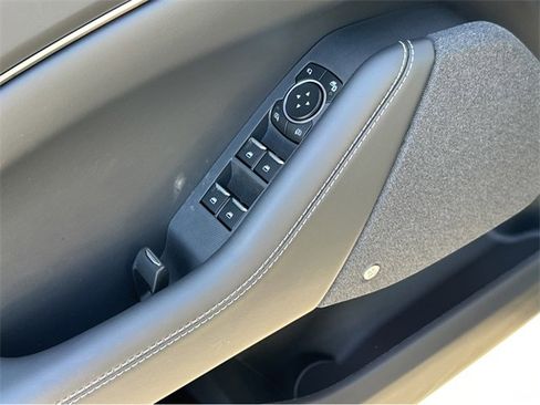 New 2025 Ford Mustang Mach-E Premium image 36