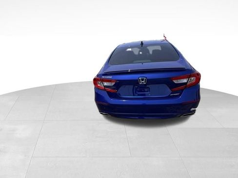 Used 2022 Honda Accord Sport image 9