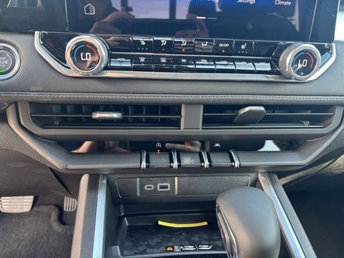 New 2026 Chevrolet Colorado LT w/ LT Convenience Package image 25