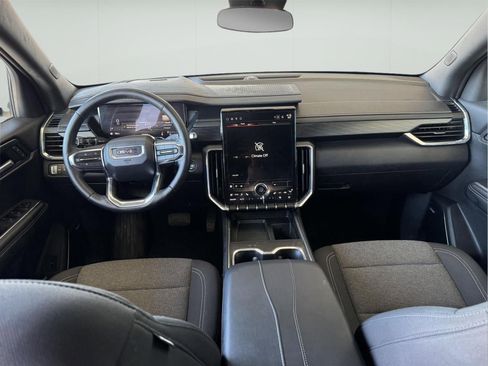 Used 2025 GMC Acadia Elevation FWD image 12