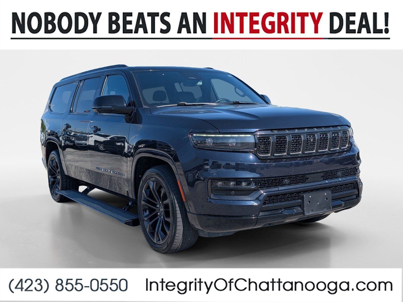 Used 2024 Jeep Grand Wagoneer L Series II AWD/4WD image 1