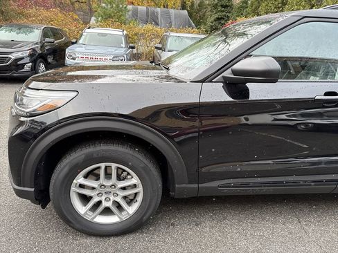 Used 2026 Ford Explorer Active image 11