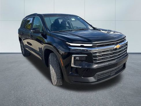 Used 2024 Chevrolet Traverse LT AWD/4WD image 5