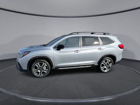 Used 2026 Subaru Ascent Touring AWD/4WD image 1