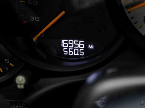 Used 2016 Porsche 911 GT3 RS image 68