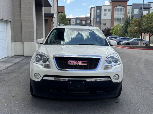 Used 2010 GMC Acadia SLT w/ Technology Package AWD/4WD image 9