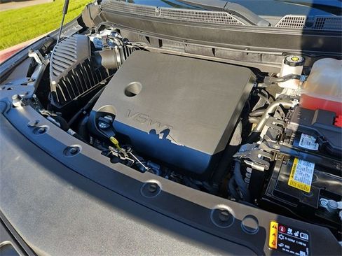 Used 2024 Buick Enclave Premium image 28