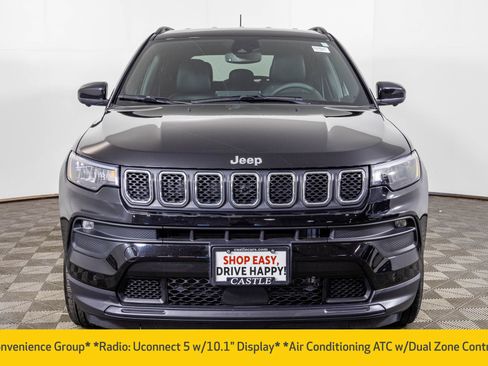 Used 2023 Jeep Compass Latitude w/ Convenience Group AWD/4WD image 13